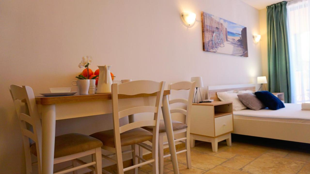 טופולה Hc Apartments Kaliakria מראה חיצוני תמונה
