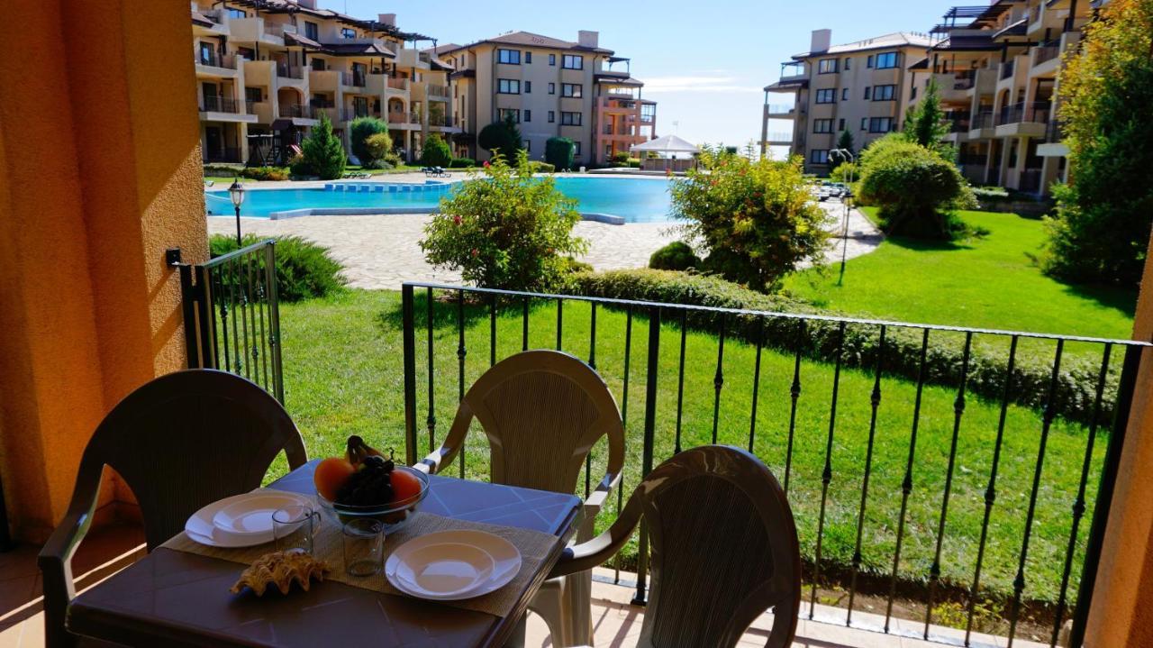 טופולה Hc Apartments Kaliakria מראה חיצוני תמונה