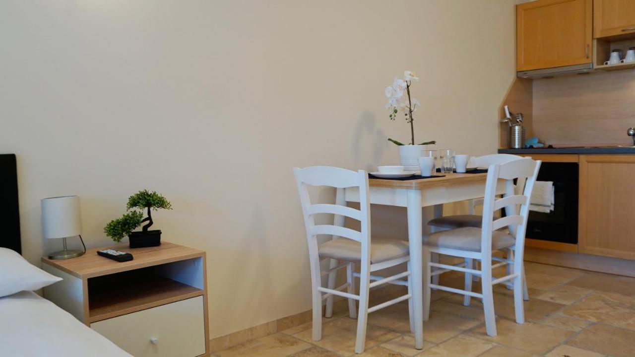 טופולה Hc Apartments Kaliakria מראה חיצוני תמונה
