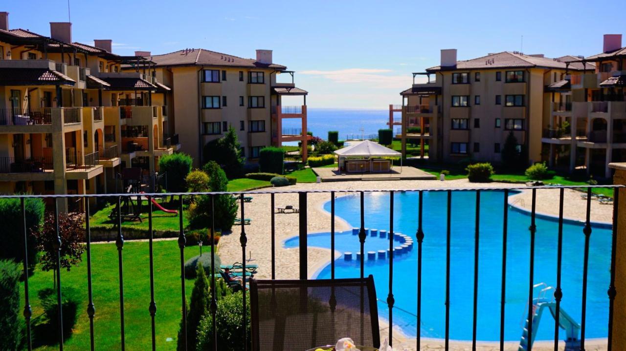 טופולה Hc Apartments Kaliakria מראה חיצוני תמונה